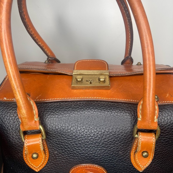 Dooney & Bourne Vintage Black and Brown Leather Handbag - Picture 3 of 13